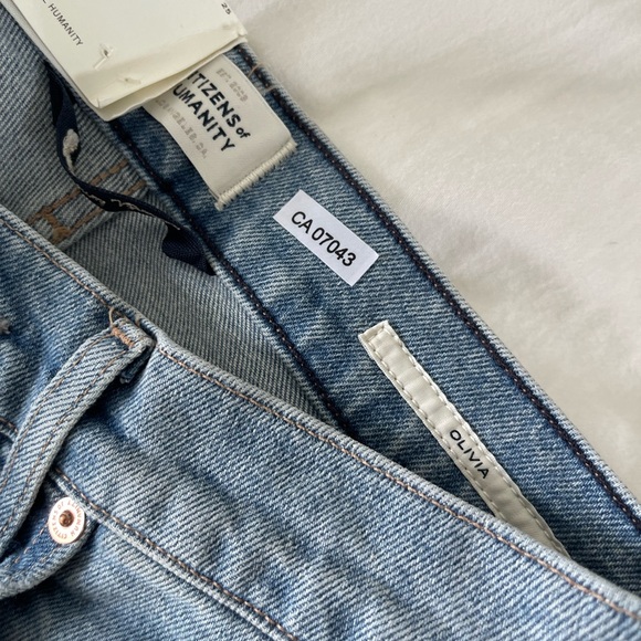 Olivia High Rise Slim Jeans in Santorini - Picture 8 of 8